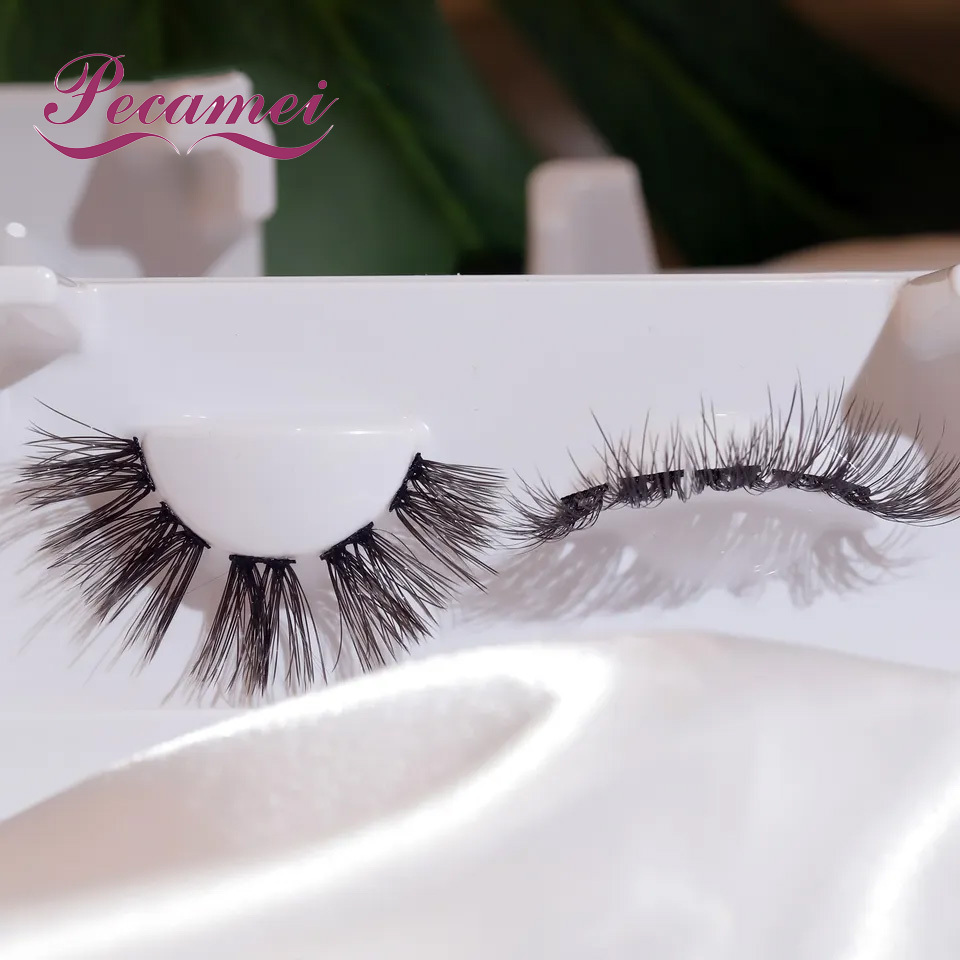Pecamei_Wholesale_individual_lash_clusters_eyelash_professional_diy_lash_extension_glue_based_Pre_cut_segment_cluster_lashes_1691717808966_1.jpg